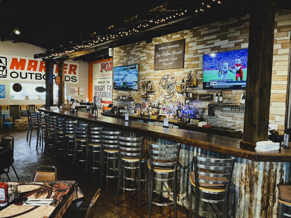 Fox Hollow Resort Graham Экстерьер фото
